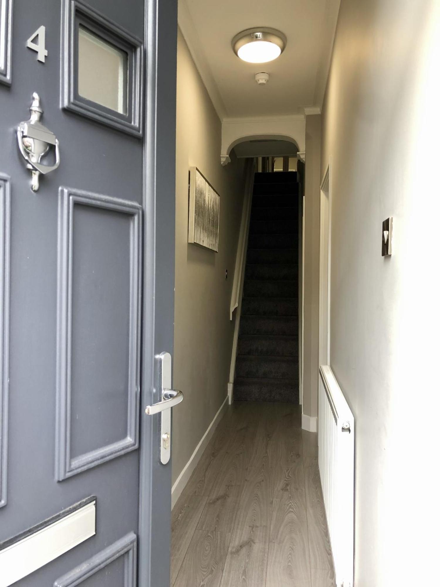 Вілла Executive Or Large Family 5-Bed House - Hosted By Hutch Lifestyle Ковентрі Екстер'єр фото